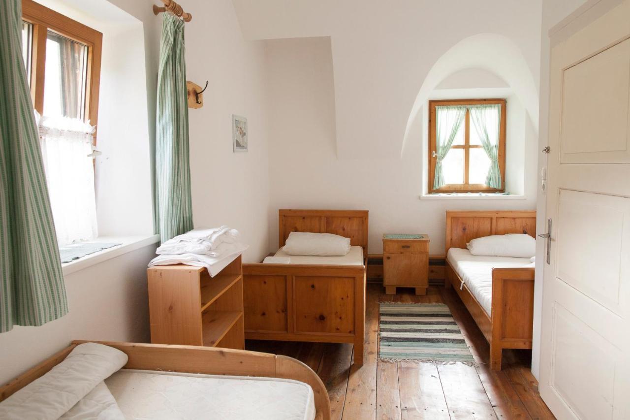 Romedihof Backpacker Hostel Karrösten Extérieur photo